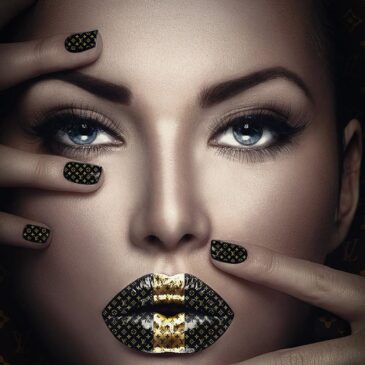 Goldene Lippen-Plexiglas-Wandkunst