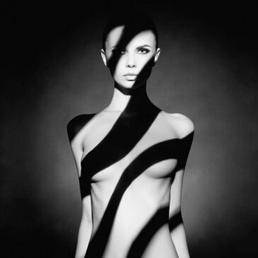 art mural nu en noir et blanc