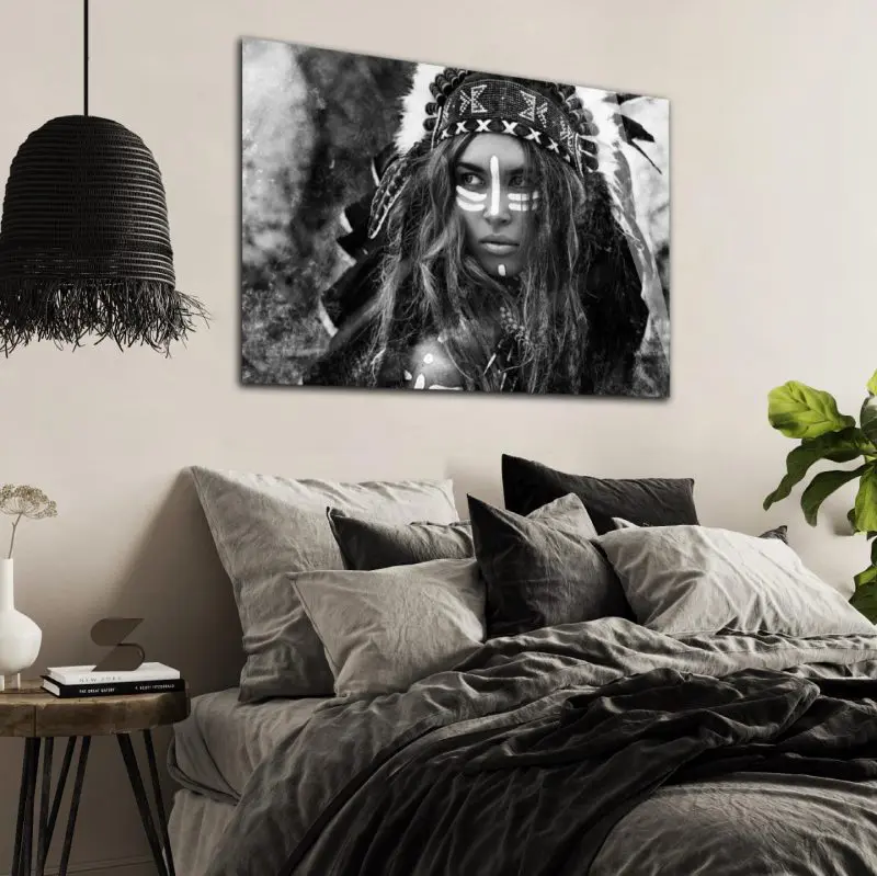 Schwarze weiße Wandkunst Indianerin