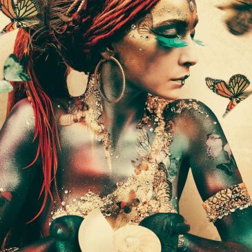 Photo artistique de la femme aux papillons, L'Appel