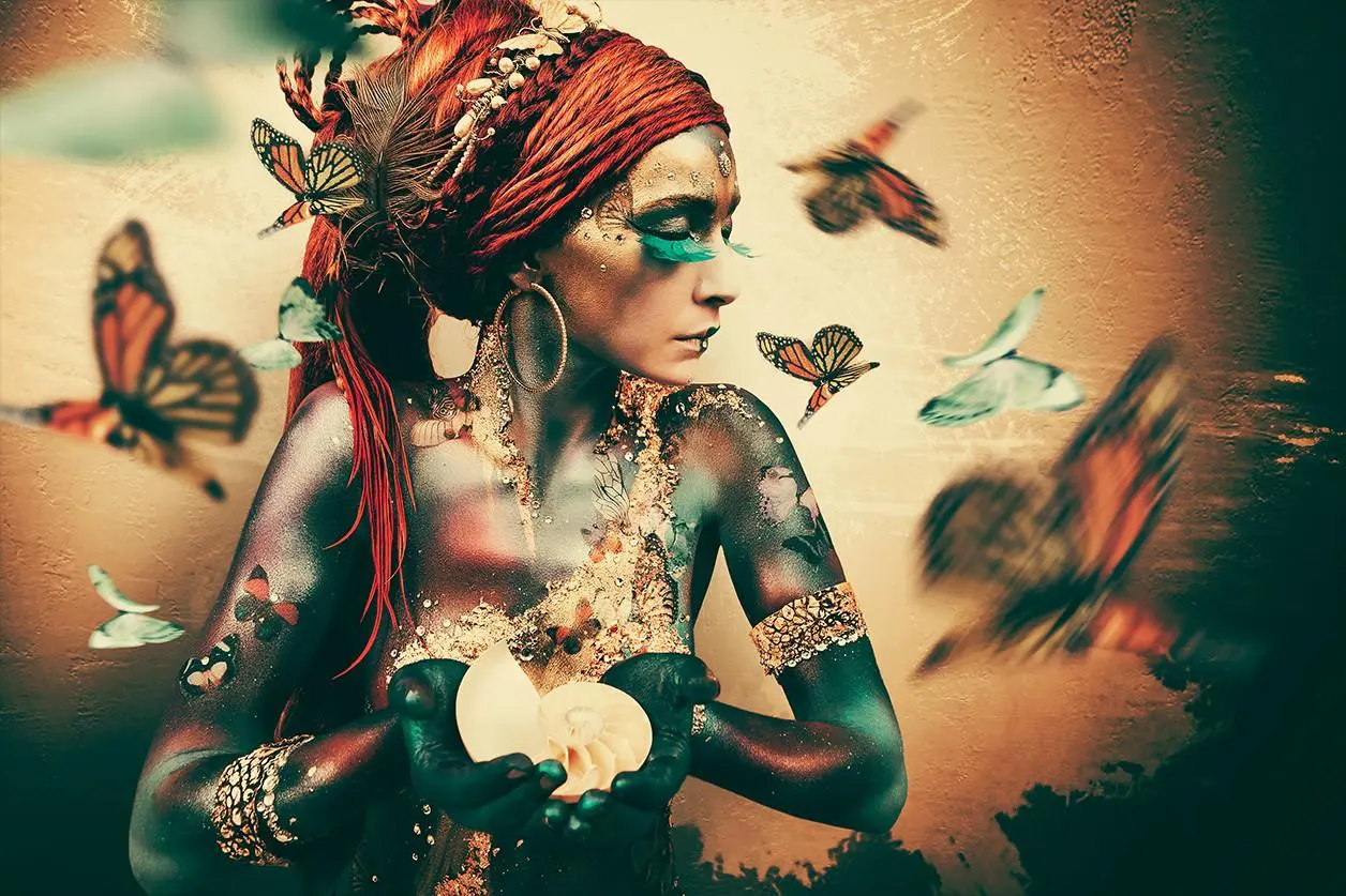 Luxury wall decoration of the woman with butterflies