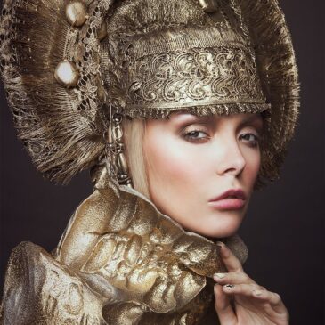Artistic portrait photo of a beautiful woman