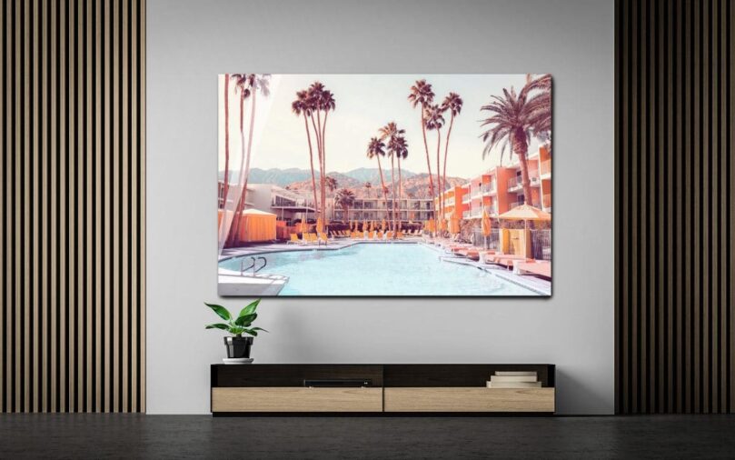 Poolside retro