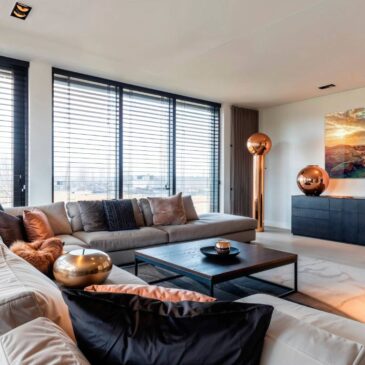 Afrikaans landschapsfoto met Masai stamlid