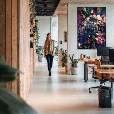 Farbenfrohes Gemälde eines Kolibris