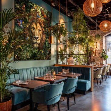 Farbenfrohes Gemälde eines Löwen in der Natur