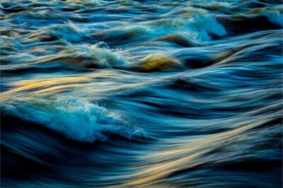 Luxury painting of the waves of the sea